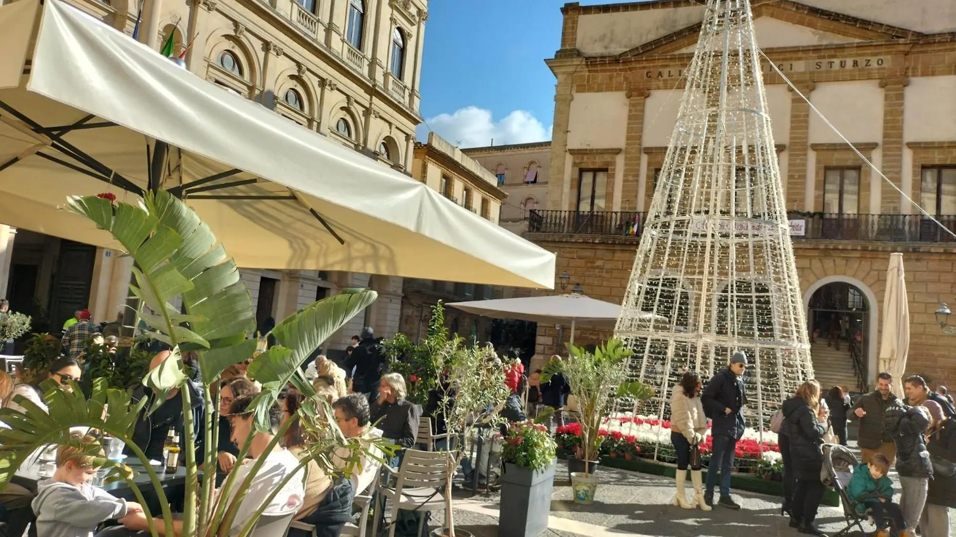 Apartment Bed And Breakfast - Artemide Caltagirone