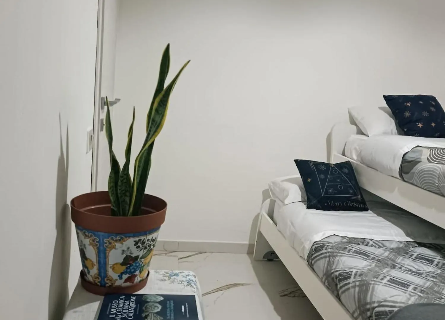 Bed And Breakfast - Artemide Caltagirone