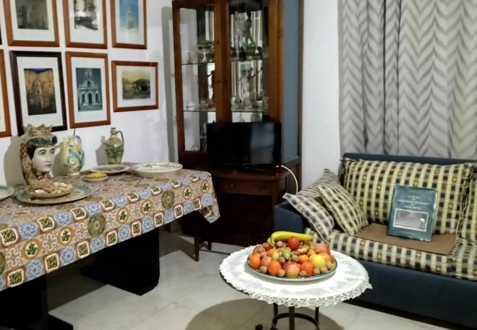 Apartment Bed And Breakfast - Artemide Caltagirone Italy